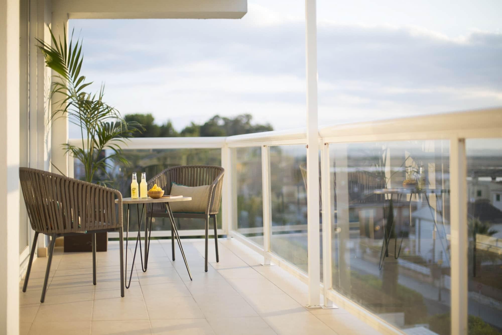 Las Gaviotas Suites Hotel & Spa Playa de Muro  Bagian luar foto