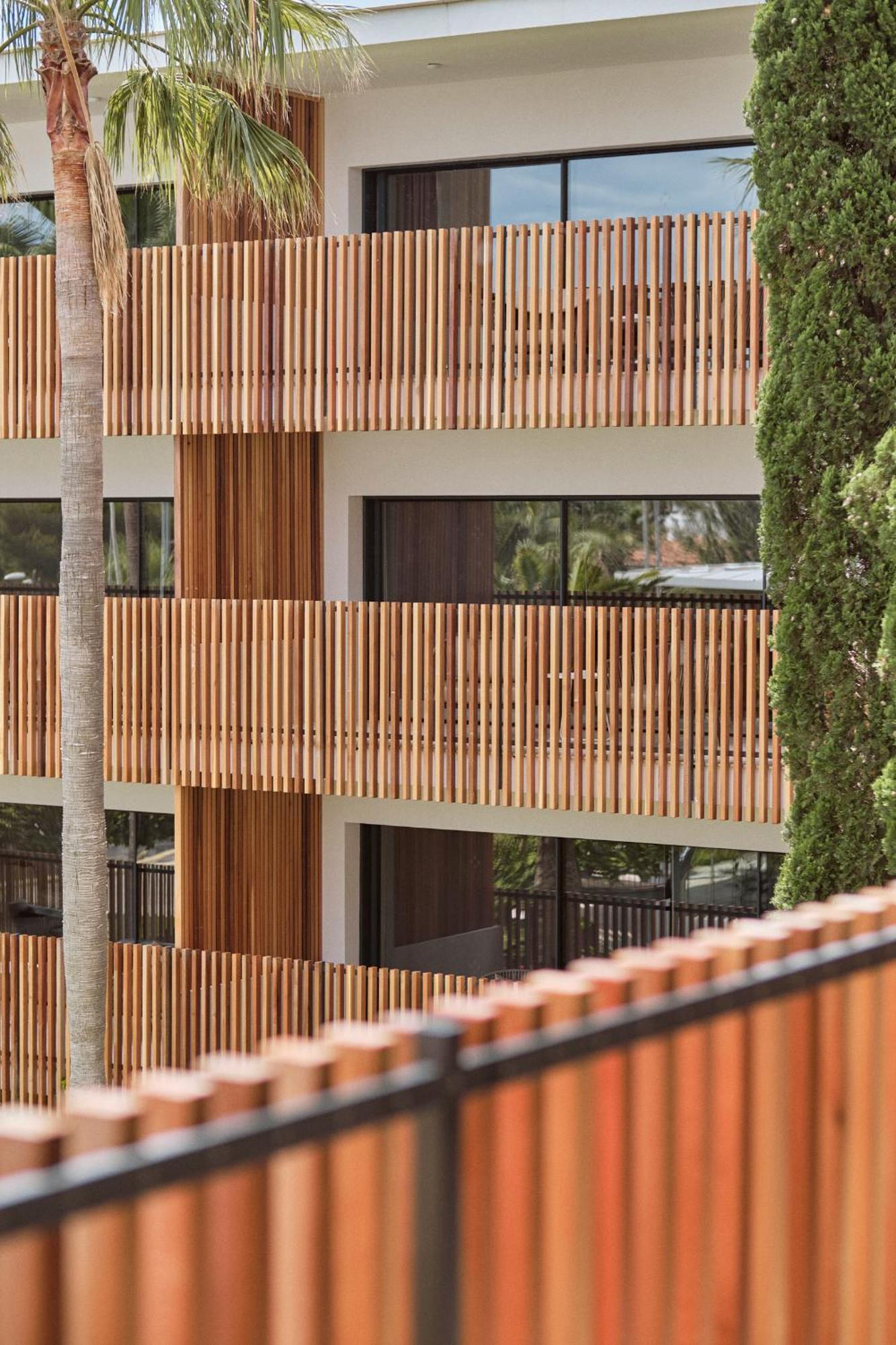Las Gaviotas Suites Hotel & Spa Playa de Muro  Bagian luar foto